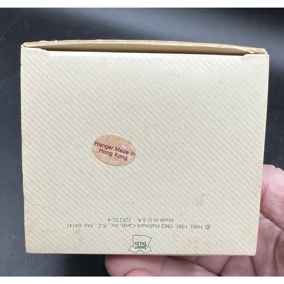 1980, 1981, 1982 Hallmark SHIRT TAILS Satin Ball Ornament Christmas Winter -30D - Picture 6 of 6